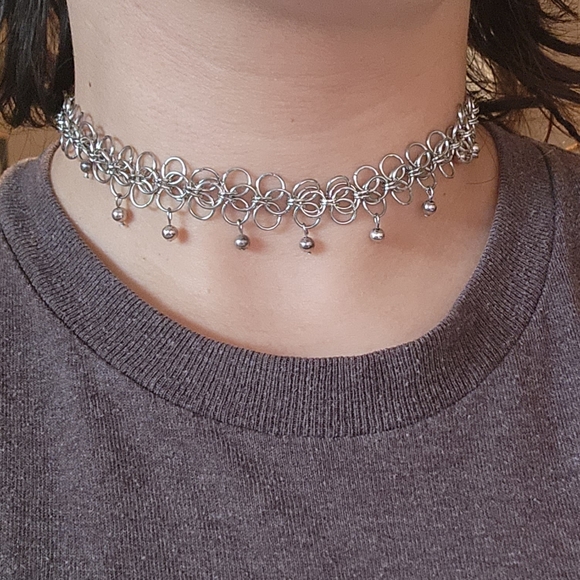 Chainmail Jester Choker Necklace - Picture 3 of 4